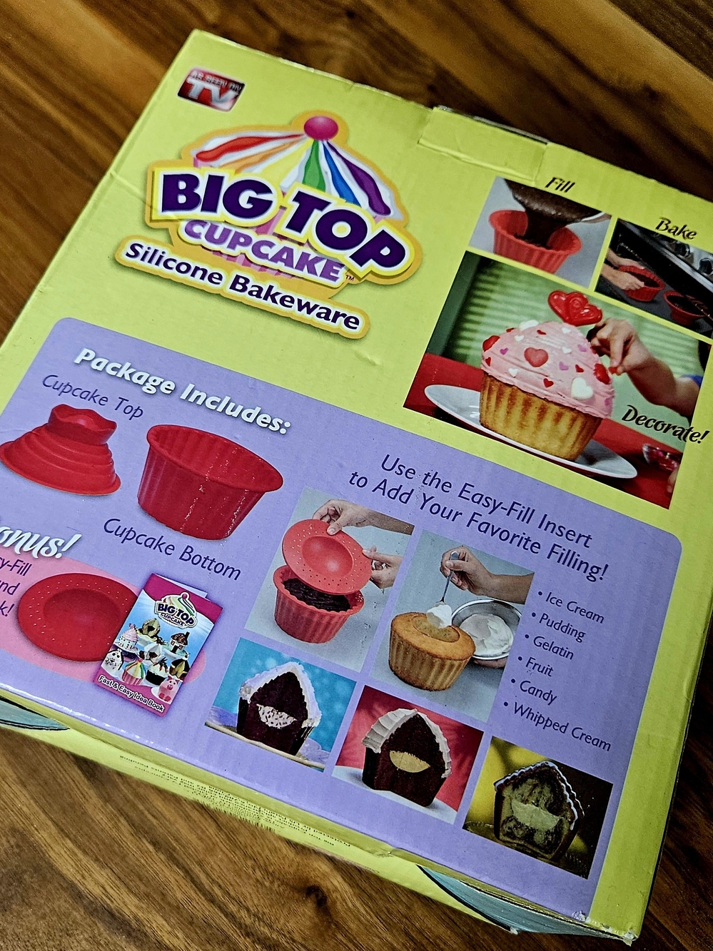 Big Top Cupcake Silicone Bakeware Set – Giant Cupcake Mold – As Seen on TV. - Picture 2 of 6